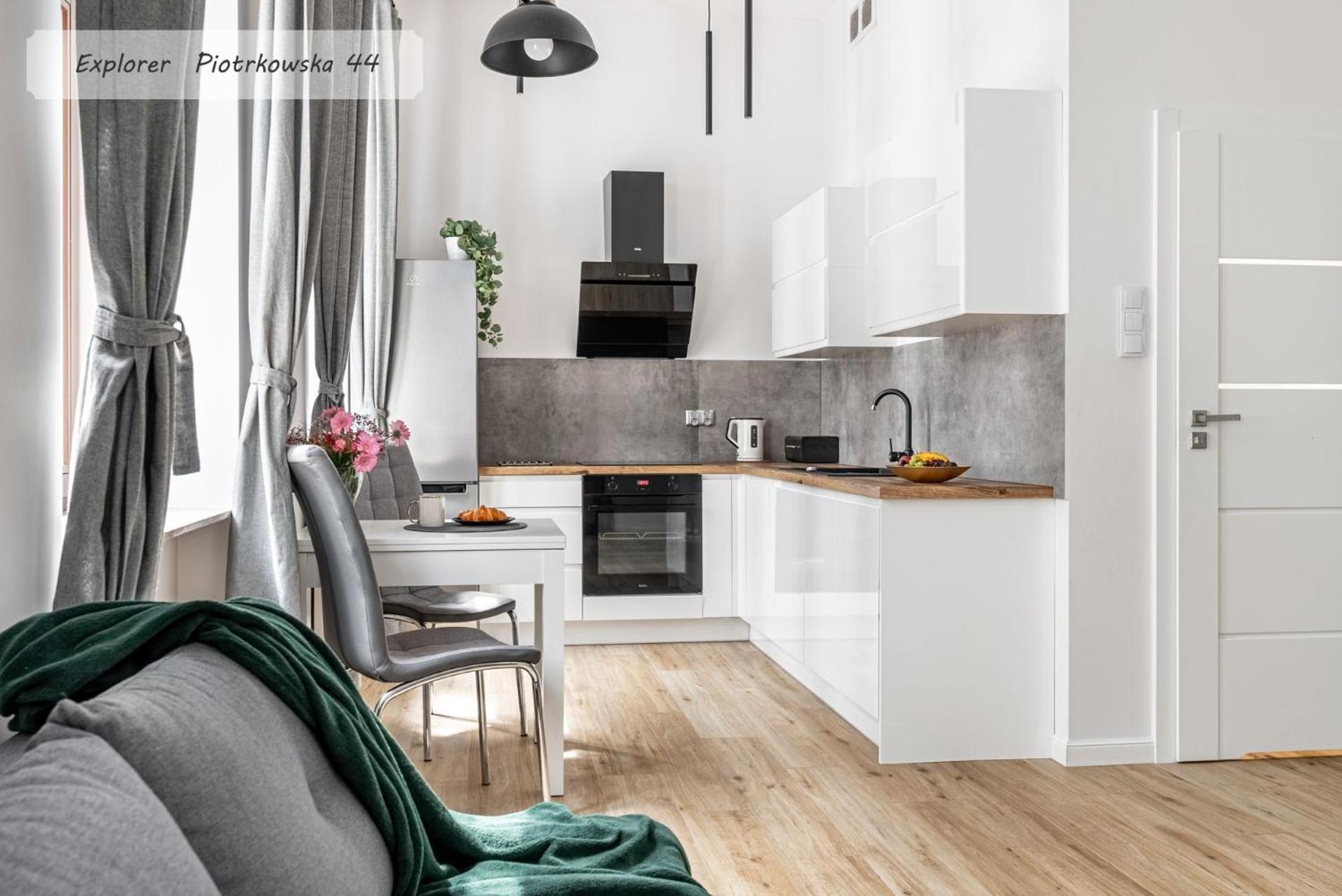 Regnum Noctis Piotrkowska 44 Apartment